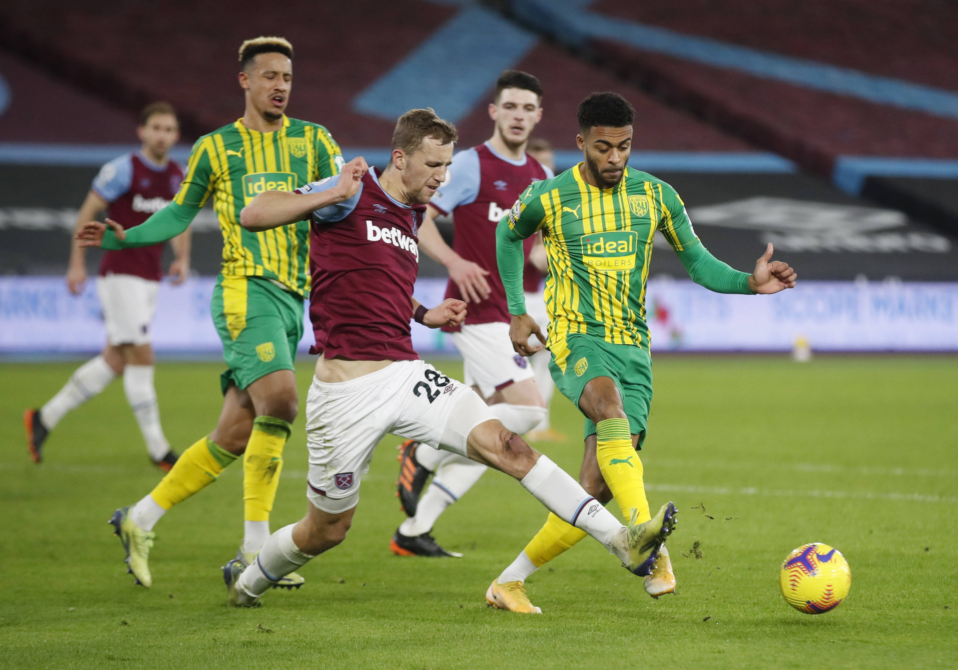 场场艰难的 场场艰难的